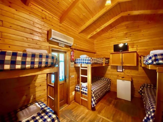 Camping Rural Llanos De Arance Coto Ríos Esterno foto