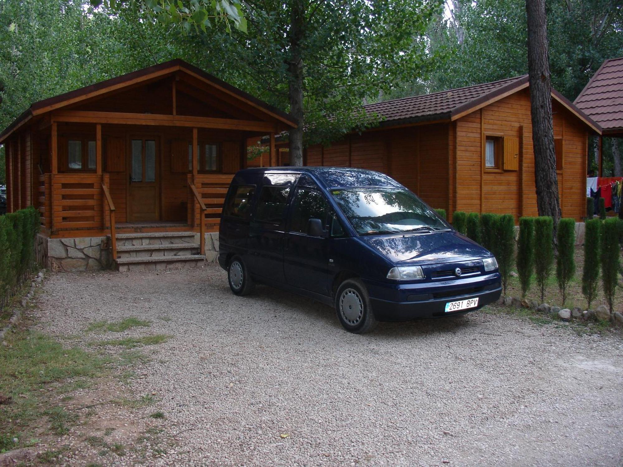 Camping Rural Llanos De Arance Coto Ríos Esterno foto